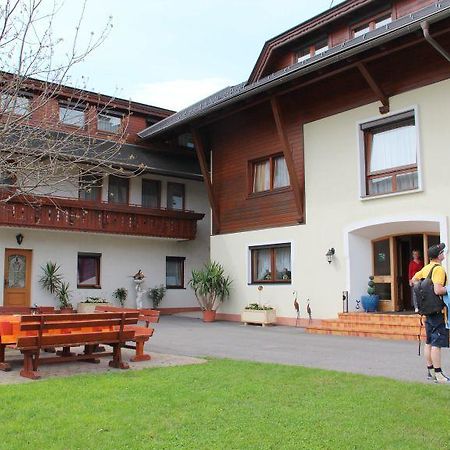 Pension Duregger Bed and Breakfast Faak am See Buitenkant foto